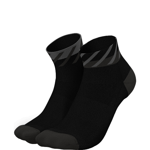 INCYLENCE Running Low Cut Socks | Disrupts Black