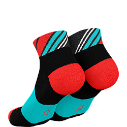 INCYLENCE Running Low Cut Socks | Ladders Black Inferno